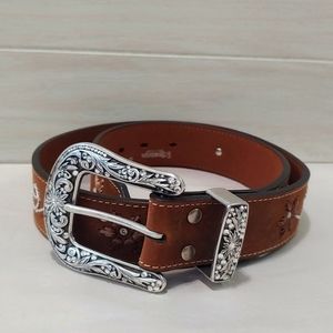 Nocona Ladies Embroidered Floral Belt